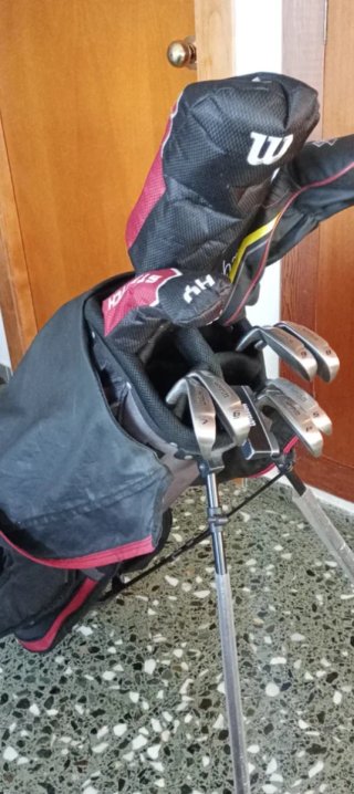 Set Golf Wilson + Bolsa + Carrito poco uso.