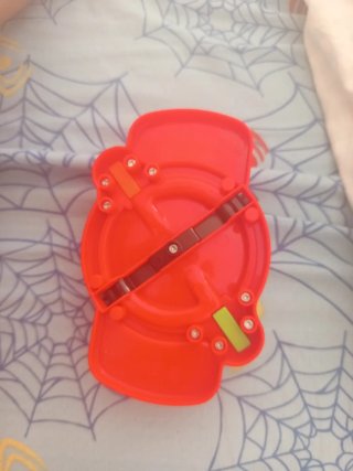 Juguete tragabolas para niños