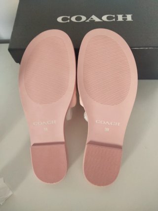 Sandali Coach Rosa con Logo Oro