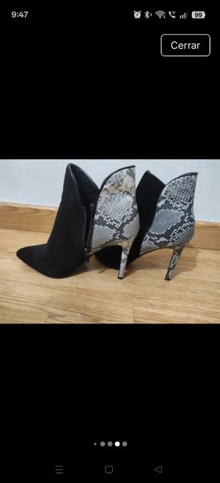Botines tacón piel serpiente y negro