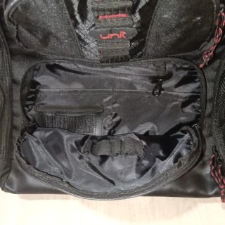 Mochila con ruedas y asa