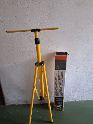 Trípode Diall para foco de trabajo