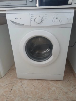 Lavadora Schneider SLA5830 Blanca