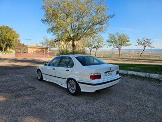 Bmw 320i e36 sin catalizar 1991