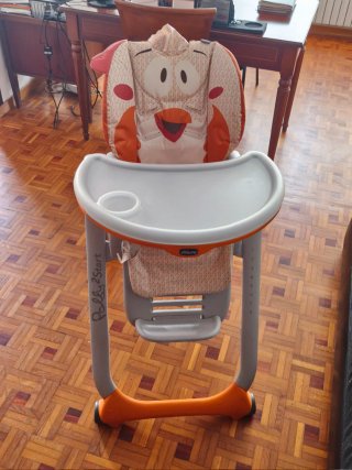 Trona infantil con diseño de animal