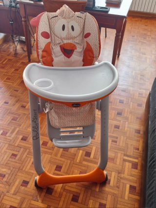 Trona infantil con diseño de animal