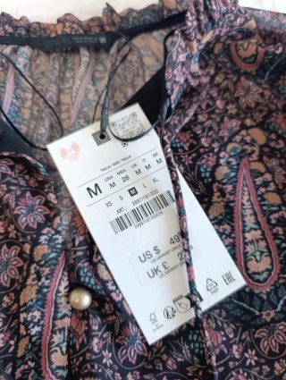 Blusa Zara Estampada Paisley talla M