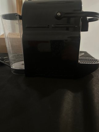 Cafetera DeLonghi Negra
