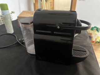 Cafetera DeLonghi Negra
