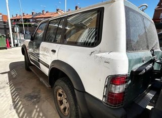 Nissan 44951 llanta 40300vb100 patrol 3.0 di y61
