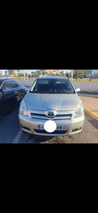 Toyota Corolla verso 2005