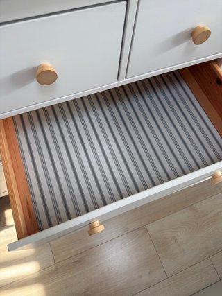 Cómoda Ikea Blanca con Tapa de Cristal