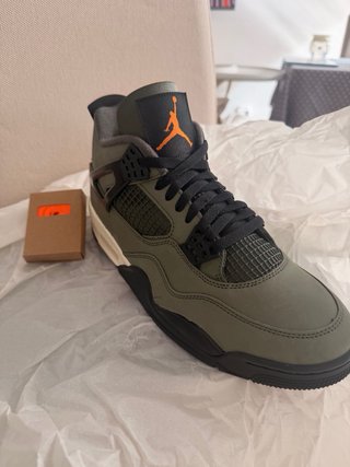 Jordan 4 Undefeated