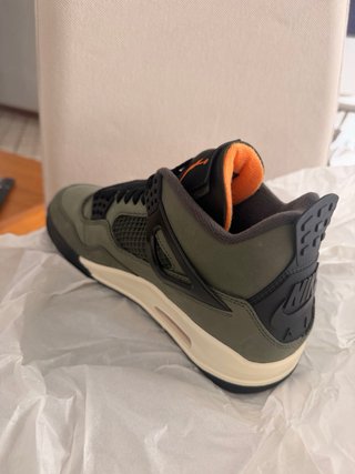 Jordan 4 Undefeated