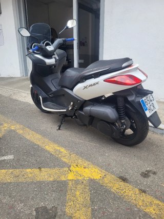 Yamaha Xmax 250i Maxi Scooter