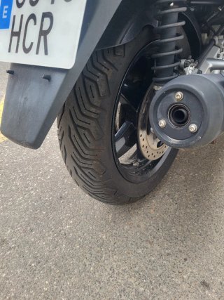 Yamaha Xmax 250i Maxi Scooter