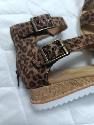 Sandalias Skechers Animal Print Talla 38