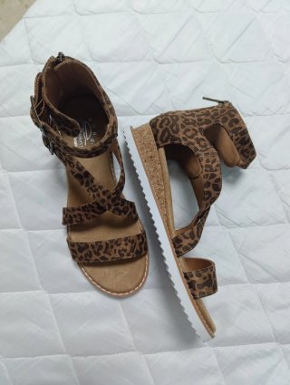 Sandalias Skechers Animal Print Talla 38