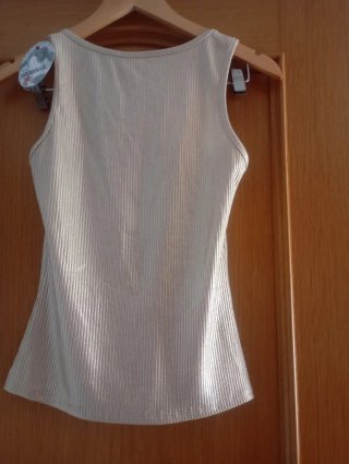 Top canalé crema dorado talla única,nuevo
