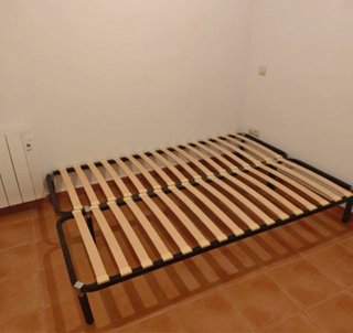 Somier 135x190cm 5 patas como nuevo