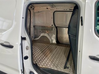 Peugeot Partner 1.5HDI 100CV 3 PLAZAS  10/2021