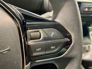 Peugeot Partner 1.5HDI 100CV 3 PLAZAS  10/2021