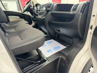 Peugeot Boxer 11/2019 FURGON ISOTERMO CON FRIO L2