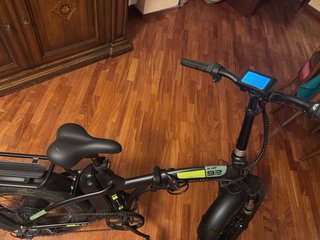 Fat bike elettrica pieghevole Velomarche NV 9.2