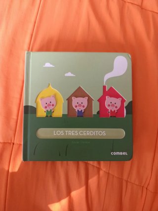 Los Tres Cerditos