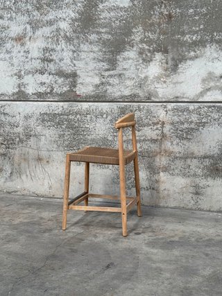2 unidades de Taburete Nina 62 cm madera maciza de acacia