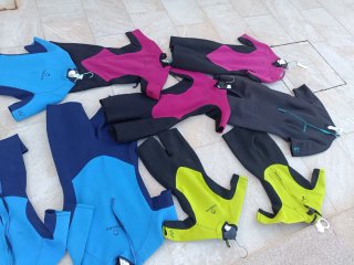 Trajes de neopreno cortos