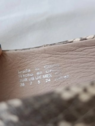 Zapatos salón N°38 SIN ESTRENAR