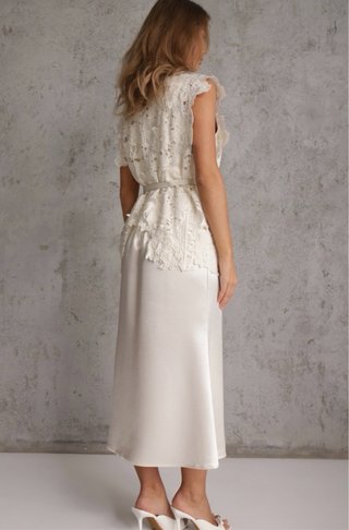 Vestido de encaje blanco para boda/ceremonia