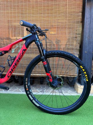 ORBEA OIZ CARBONO 29” FOX