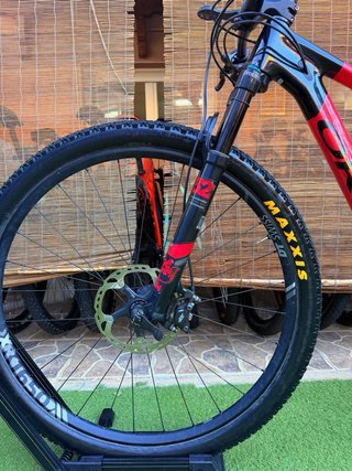ORBEA OIZ CARBONO 29” FOX