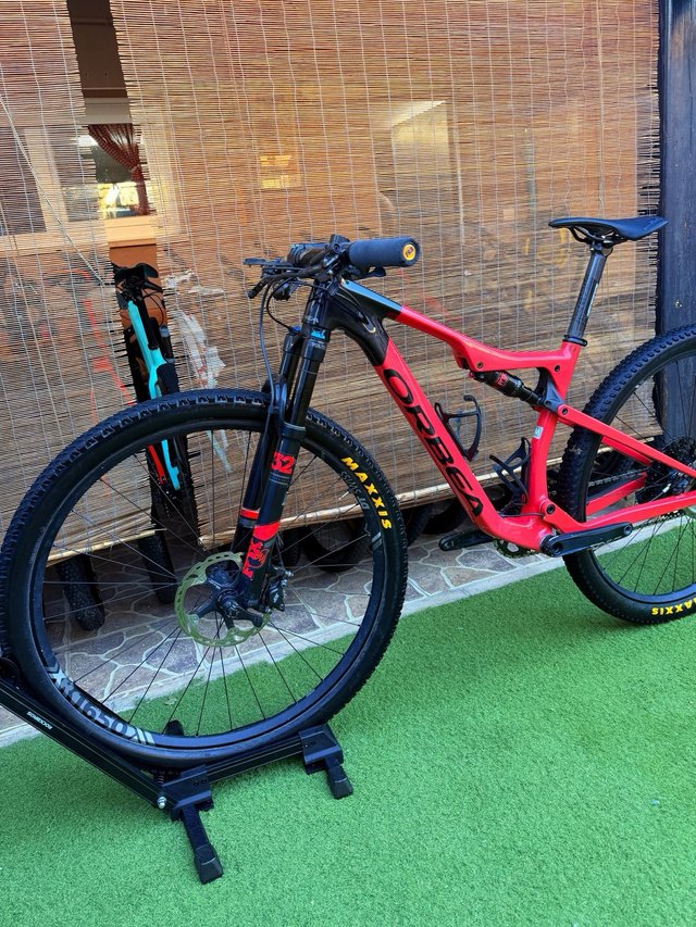 ORBEA OIZ CARBONO 29” FOX