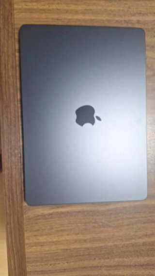 Apple MacBook Air M5 13,6 Medianoche
