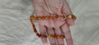 Collar de Cornalina con cierre dorado