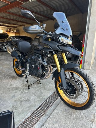 Voge DSX 900 Negra Black Knight