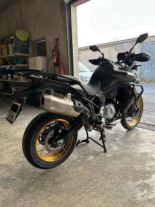 Voge DSX 900 Negra Black Knight