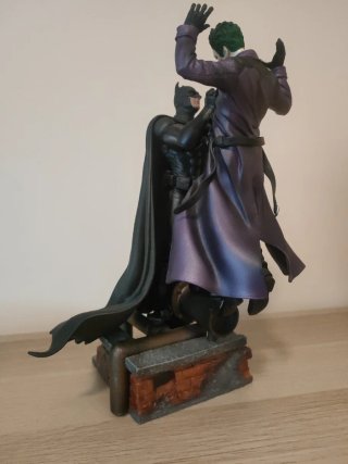 Figura Batman vs Joker