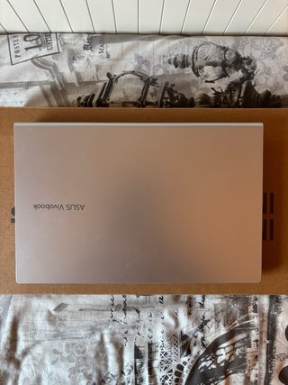 Portátil ASUS VivoBook F1500E i3 Plata
