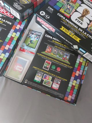 2 Monopoly Panini Prizm FIFA  ABIERTOS Y NUEVOS