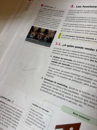 Empresa y diseño de modelos de negocio 2o Bachi...
