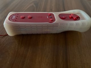 Mando Wii Rojo con Funda Blanca