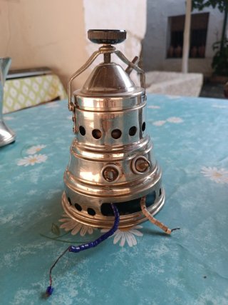 Collezione di Antiche Caffettiere in Metallo