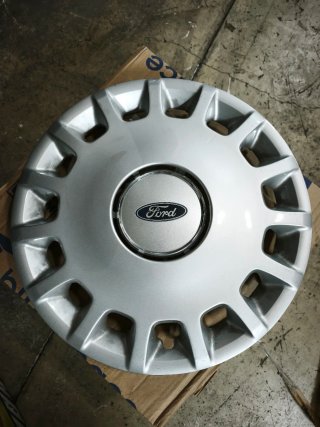 Tapacubos Ford 16