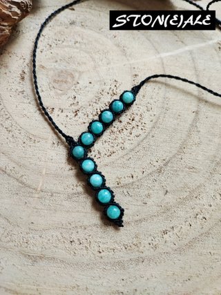 Girocollo in macrame con perline di amazzonite