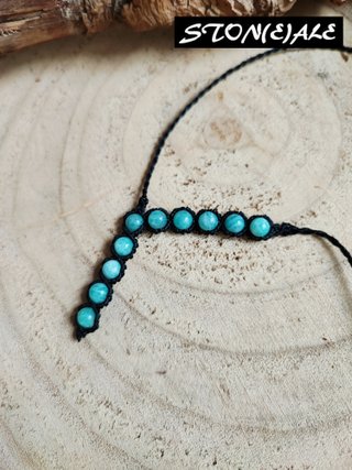 Girocollo in macrame con perline di amazzonite