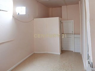 Local comercial en venta en La Luz - El Torcal en Málaga